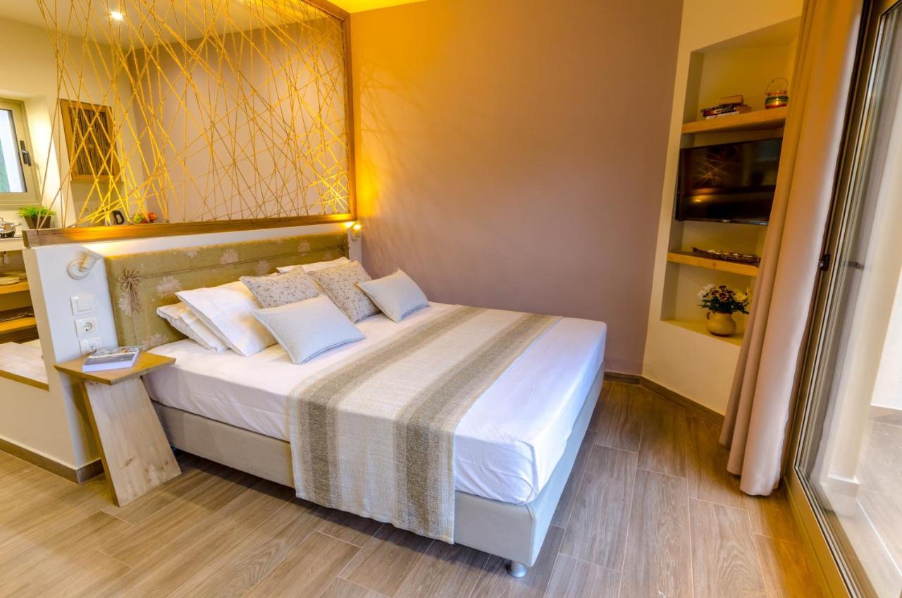 Forest Resort Suites Skiathos Troulos Exterior foto