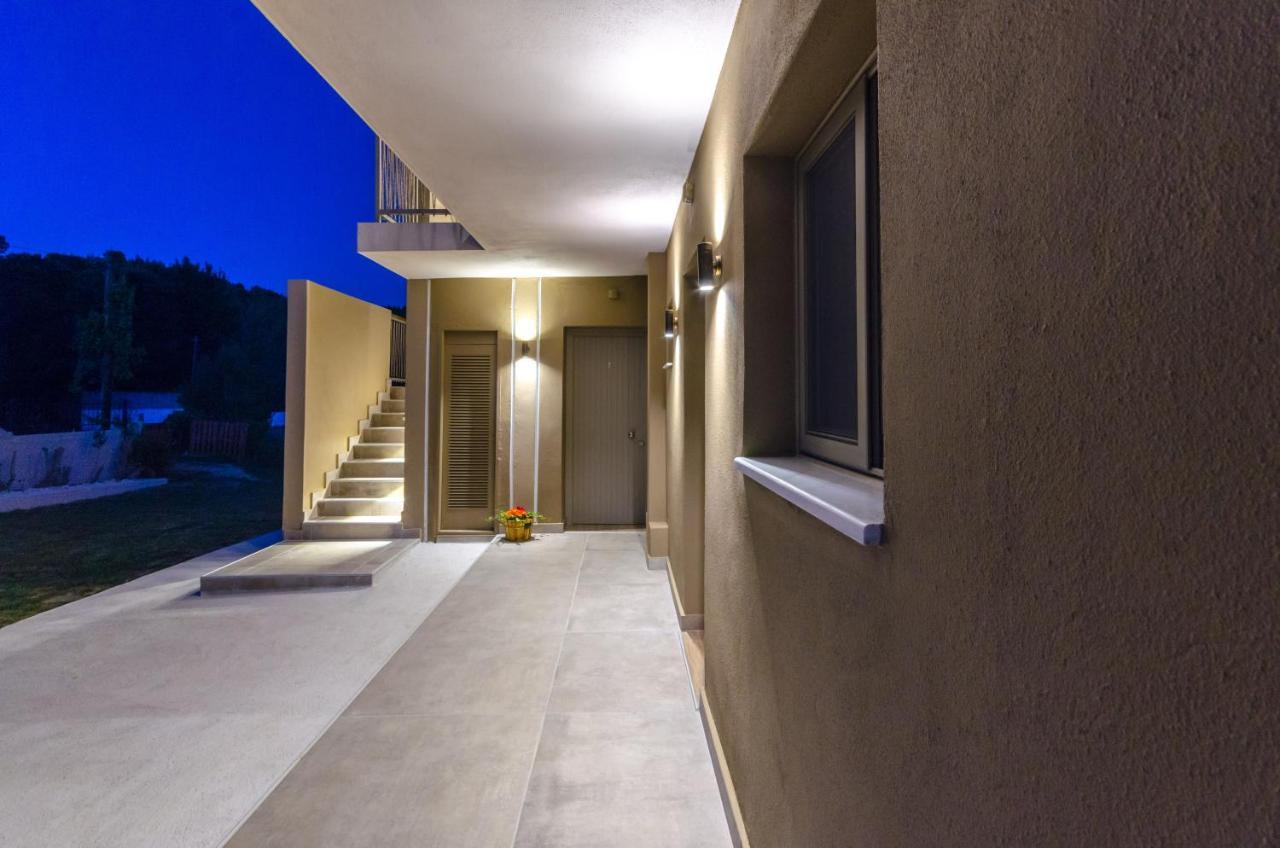 Forest Resort Suites Skiathos Troulos Exterior foto