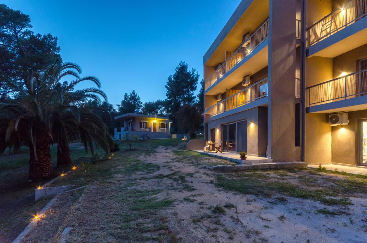 Forest Resort Suites Skiathos Troulos Exterior foto