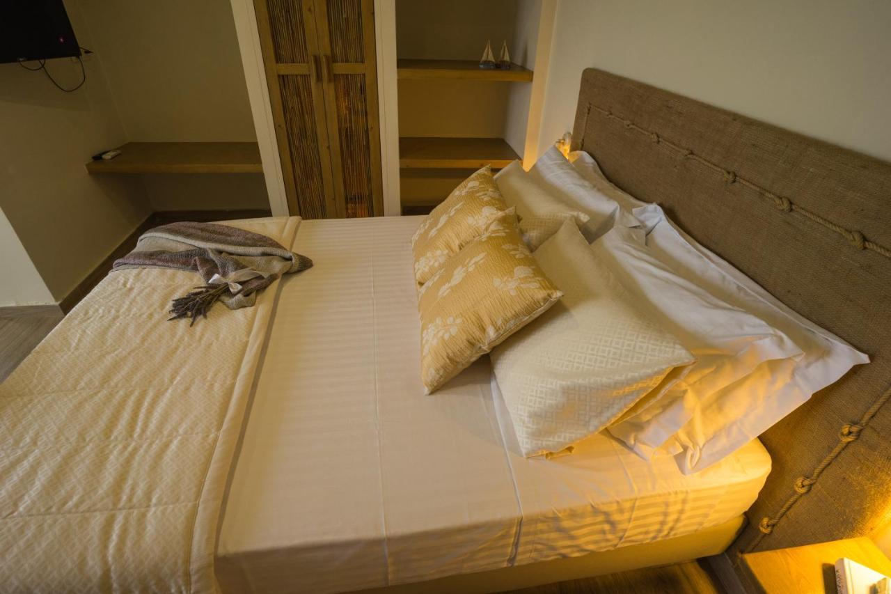 Forest Resort Suites Skiathos Troulos Exterior foto